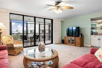 Image de Partial gulf view condo on Sanibel Island. Direct beach access. Family-Friendly!