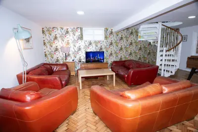 Image de Spacious house Liverpool city centre L1, sleeps 16