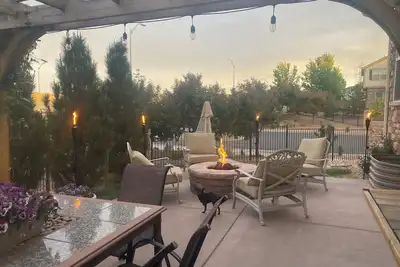 Image de 5-bedroom vacation home 18 minutes from Park Meadows Mall