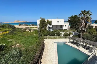 Image de La Piscine - Front de mer - Appt pour 6 climatisé avec piscine