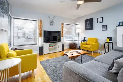 Image de Stunning, Renovated Home, Short Walk to Downtown from Commercial St.