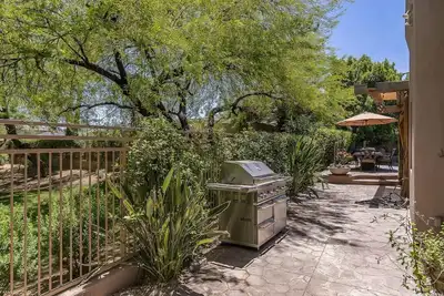 Image de Spacious home in north Scottsdale