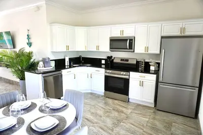 Image de SĹŤLE 2bd 2bth-Villa #4