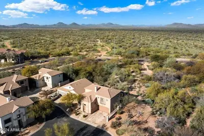 Image de Lovely, quiet home on the outskirts of Cave Creek. Walking distance to coffee!