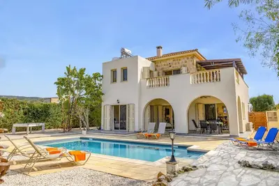 Image de Villa Isychia by Villa Plus