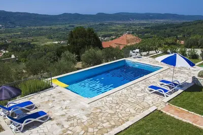 Image de Villa Oliva - Two Bedroom Villa with Terrace and Swimming pool