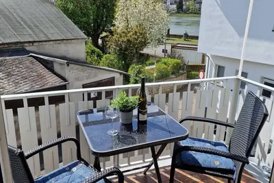 Image de Ferienhaus Steigrhein Apartment mit Balkon und Flussblick im Obergeschoss