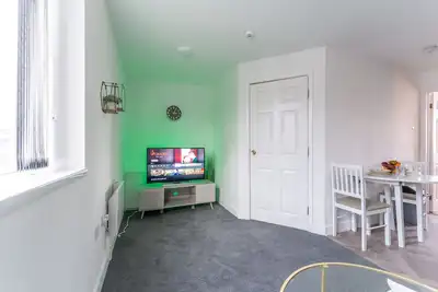 Image de 1 Bedroom Apartment - Netflix - Ensuite -   Close To City Centre And Nec