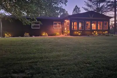 Image de Pond In The Pines Cabin -Completely Renovated On 27 Acres - Pond-Hocking Hills