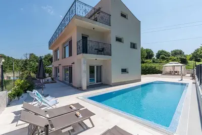 Image de Belle maison de 3 chambres à Porec