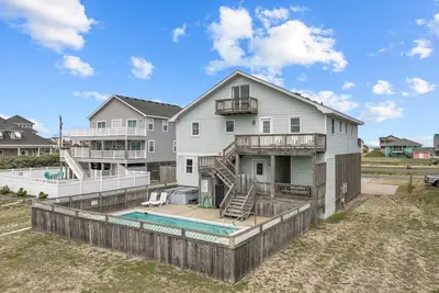 Image de Free Bird | Semi Oceanfront |South Nags Head | Sleeps 14