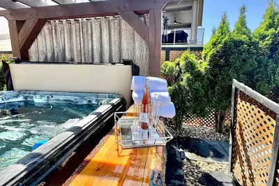 Image de Vacation Paradise\nForget your worries in this spacious and serene space! ! \n