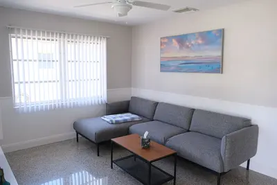 Image de Your Seaside Oasis, 2x1 Condo at Madeira Beach