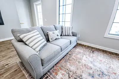 Image de Dog-friendly bay view duplex with full kitchen, washer/dryer, & central Ac