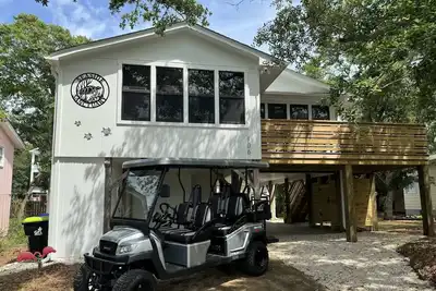 Image de Wonderful Dog Friendly Beach Home with Golf Cart