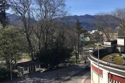 Image de Appartement de 121 m², pour six personnes, idéalement situé à Aix les Bains