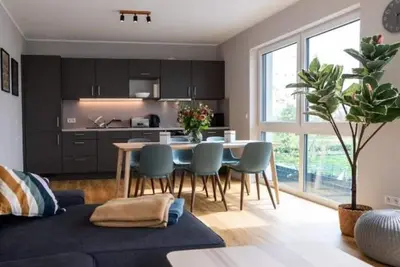 Image de Moderne & Familienfreundliche Ferienwohnung am Goitzschesee