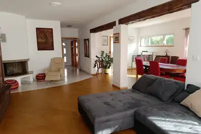 Image de Très grande appartement à la frontière suisse