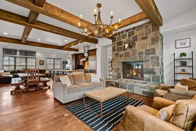 Image de Book a Winter Stay! Ski-In/Ski-Out Townhouse at Whitefish Mountain Resort!