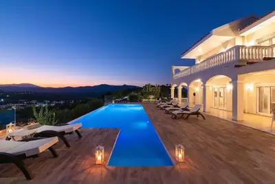 Image de Maison de vacances Archangelos pour 1 - 10 personnes avec 5 chambres à coucher - Maison de vacances
