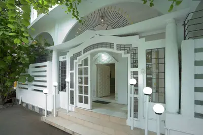 Image de 7th Heaven Villa in White Town with Swimming pool