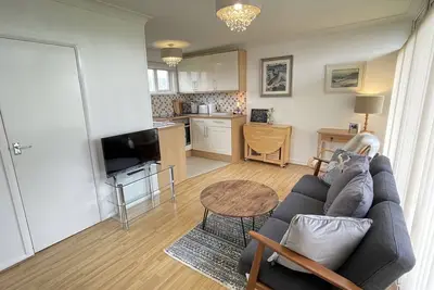 93 Broadside Holiday Chalet near Broads & Beaches