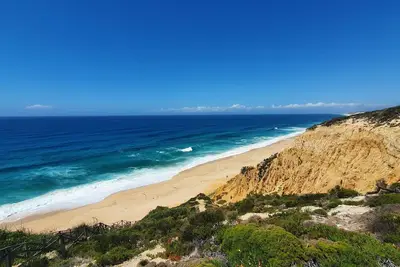 Image de Secluded Beach House @Praia da Galé: 70km of white sand beach. Tranquility.