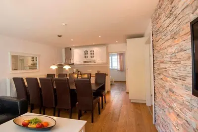 Image de Four-room apartment with terrace Hw4t - Wasmer, Apartment
