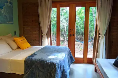 Three Little Birds Home - Cabana na Floresta, Apenas 2km do Centro Histórico
