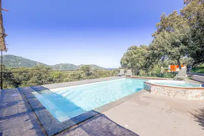 Image de San Quilico - Maison climatisée, piscine, vue mer