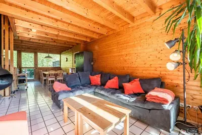 Image de Chalet, wifi, cheminée ou poêle à bois, parking, télévision, 81m², Les Gets