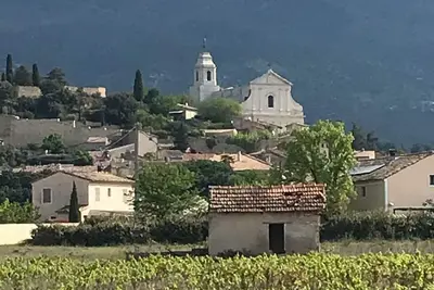 Image de Maison d'hôtes * Les Oulies *  Trois Chambres