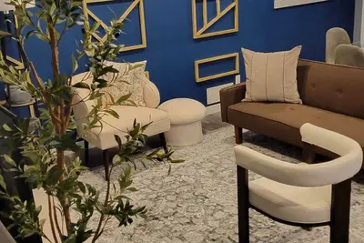 Image de Beautiful newly designed Luxurious Apartment