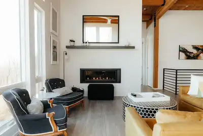 Image de Designer Luxury Mtn Getaway w/Million Dollar Views 25 minutes to Dt Asheville