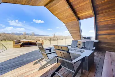 Image de Riverfront Montana Retreat - Deck, Fire Pit & Pond