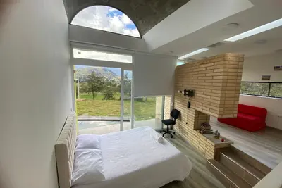 Image de Chalet en el Campo muy Discreto con Jakuzzi a Temperatura Termal y Piscina FrĂa