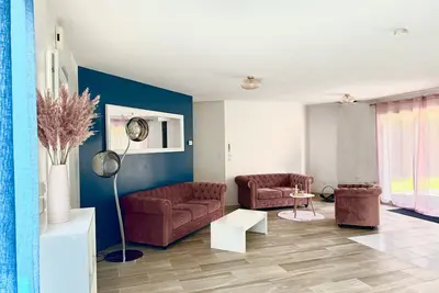 Image de Caporizon-villa Pommier-6 Personnes-jardin-terrasse-a la Campagne Proche Ville