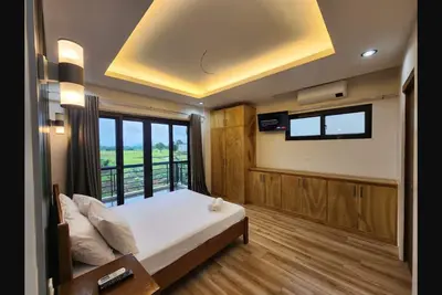 Image de Winch Unit 2 ~ Room, Cwc Cable Park and Golf Course