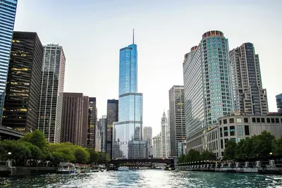 Image de Chicago : Appartement 4 chambres avec vue sur la ville!