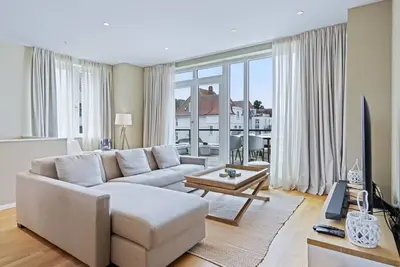 Image de Luxuriöses 120 Qm-apartment am Park mit Sauna und Dachterrasse in Strandnähe! - Villa Godewindpark