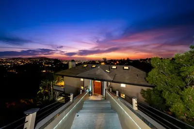 Image de The Panoramic: 360 Degree Hilltop View