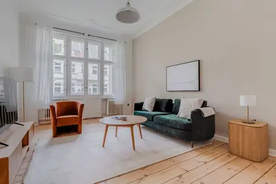 Image de Lovely Neukölln 1br, furnished & equipped, by Blueground