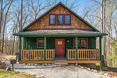 Image de Ridge Top Cabin Retreat w/ Hot Tub & Game Room