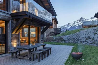 Image de K1 Chalet | Vues | Sauna | Bbq | Billard | Calme