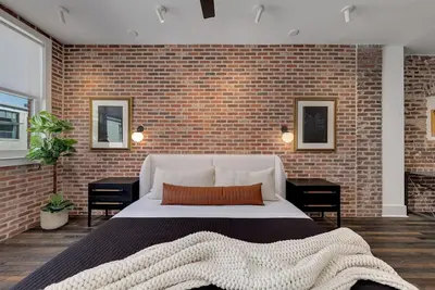 Image de Loft Style Spacious Lux Apt 202, sleeps 6