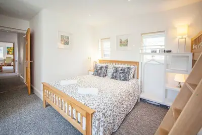 Image de Vue ville-Appartement-Salle de bain privée séparée-Bsm