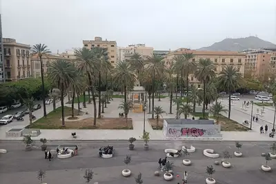Politeama Suite Piazza Castelnuovo