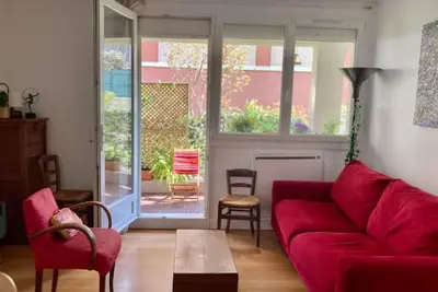 Image de Appart familial parking terrasse rez-de-jardin