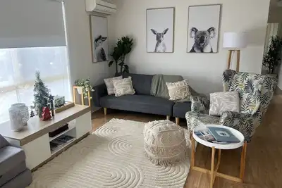 Image de Cosy Stirling cottage walking distance to the beach,