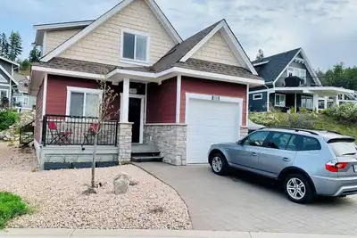 Image de Now Booking 2026 LaCasa Oasis Whole House Retreat-Renovated (Fun In The Sun)!